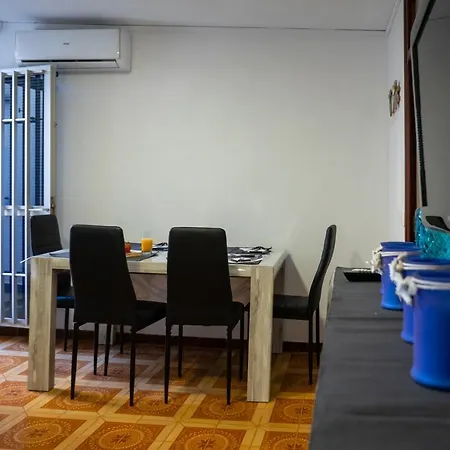 Appartement Pis Vora El Mar A *
